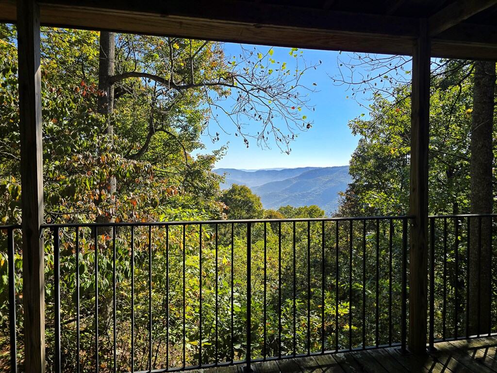 Your Ultimate 125-Acre Hunting and River Recreation Paradise