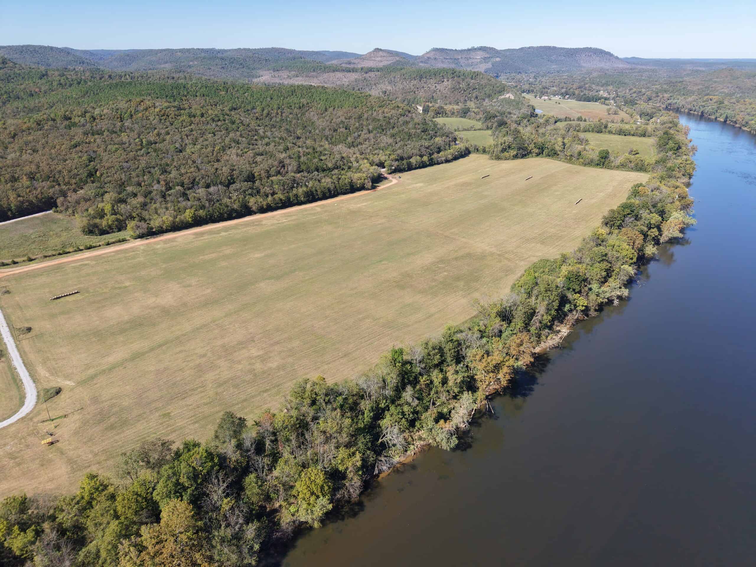 HUNTING & RIVERFRONT ACREAGE FOR SALE IN ARKANSAS OZARK MOUNTAINS