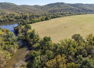 HUNTING & RIVERFRONT ACREAGE FOR SALE IN ARKANSAS OZARK MOUNTAINS