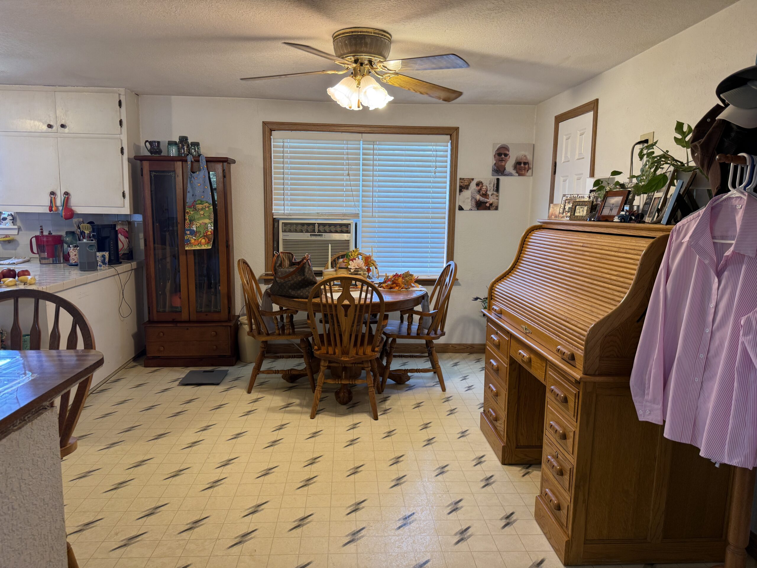 HOME AND WATERFRONT ACREAGE FOR SALE IN ARKANSAS