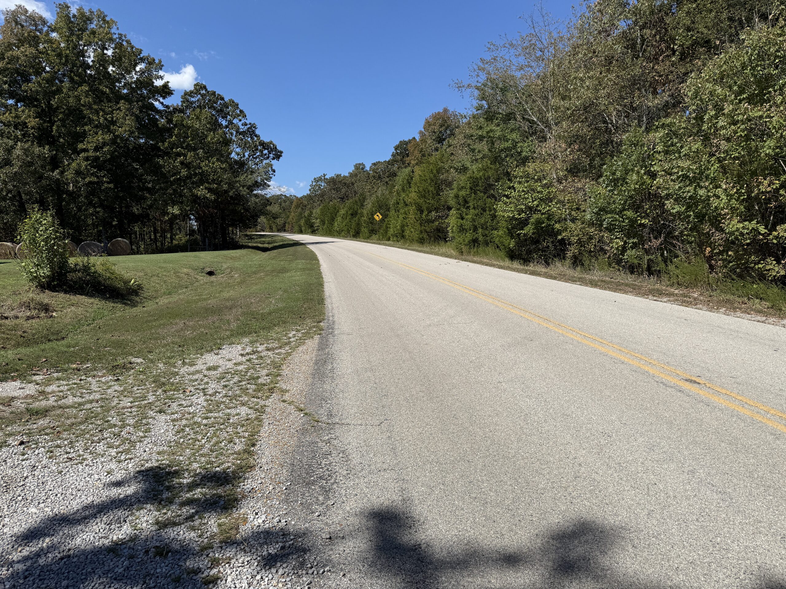 HOME AND WATERFRONT ACREAGE FOR SALE IN ARKANSAS