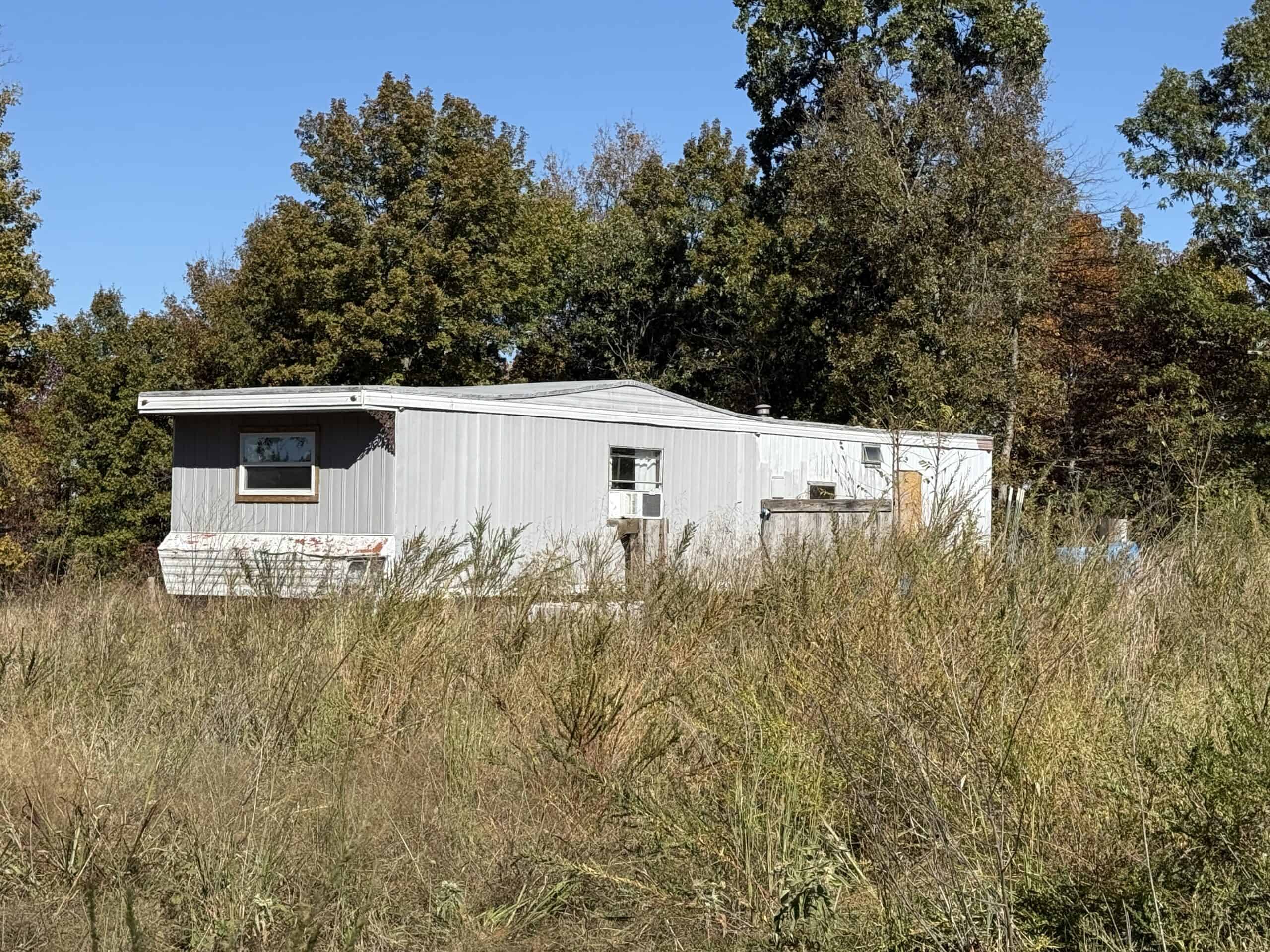 HUNTING LAND WITH SPRING CREEK AND CABIN FOR SALE IN ARKANSAS