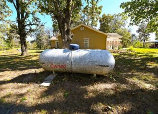 Country Home with Hunting Land – Hickory County