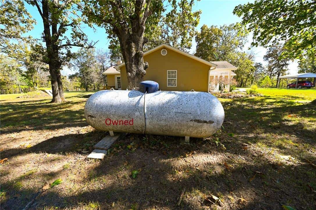 Country Home with Hunting Land – Hickory County