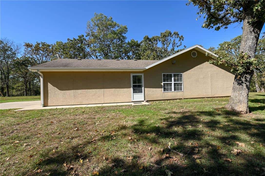 Country Home with Hunting Land – Hickory County