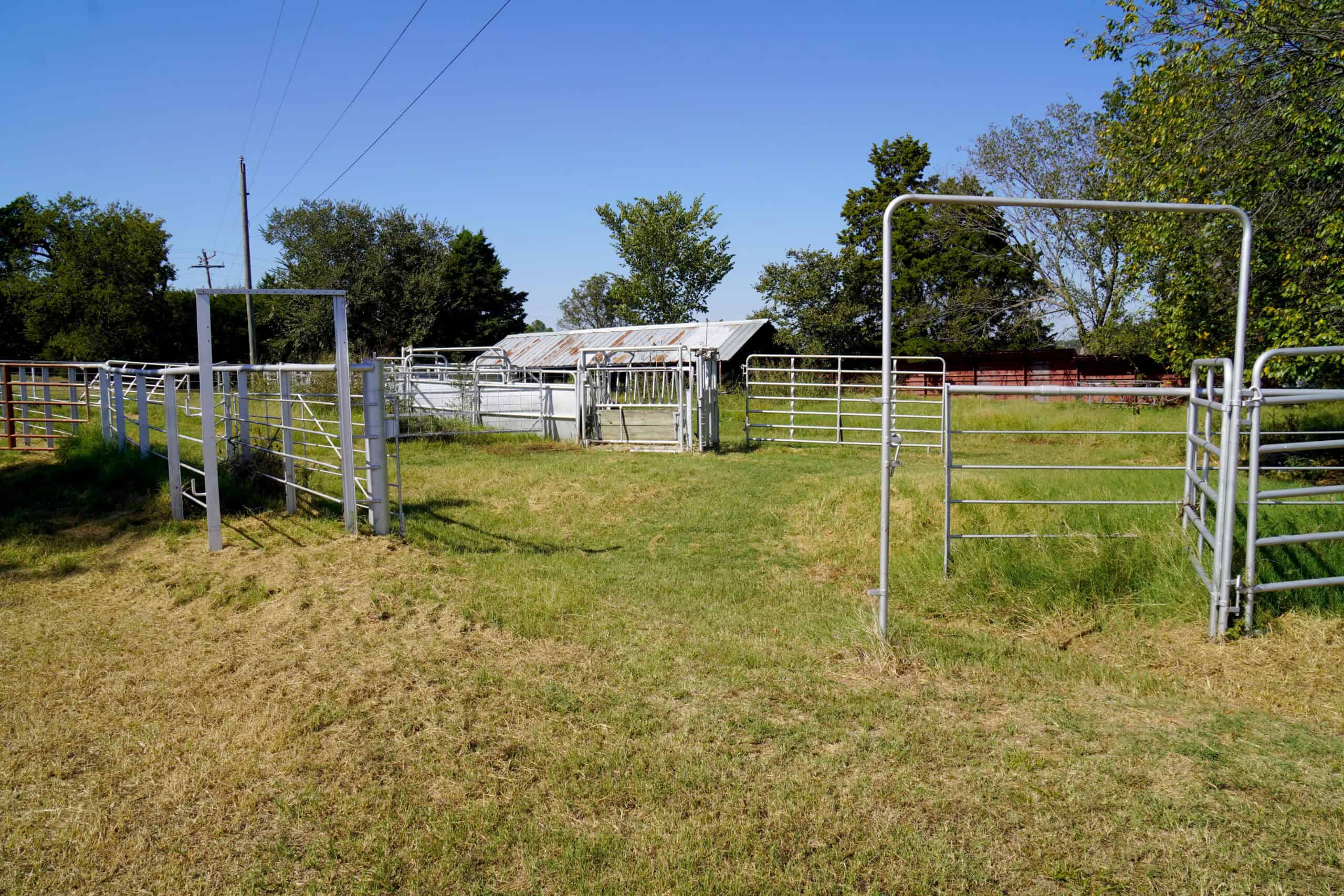 NO RESERVE AUCTION – Prime Oklahoma Ranch Land & Home on HWY 177