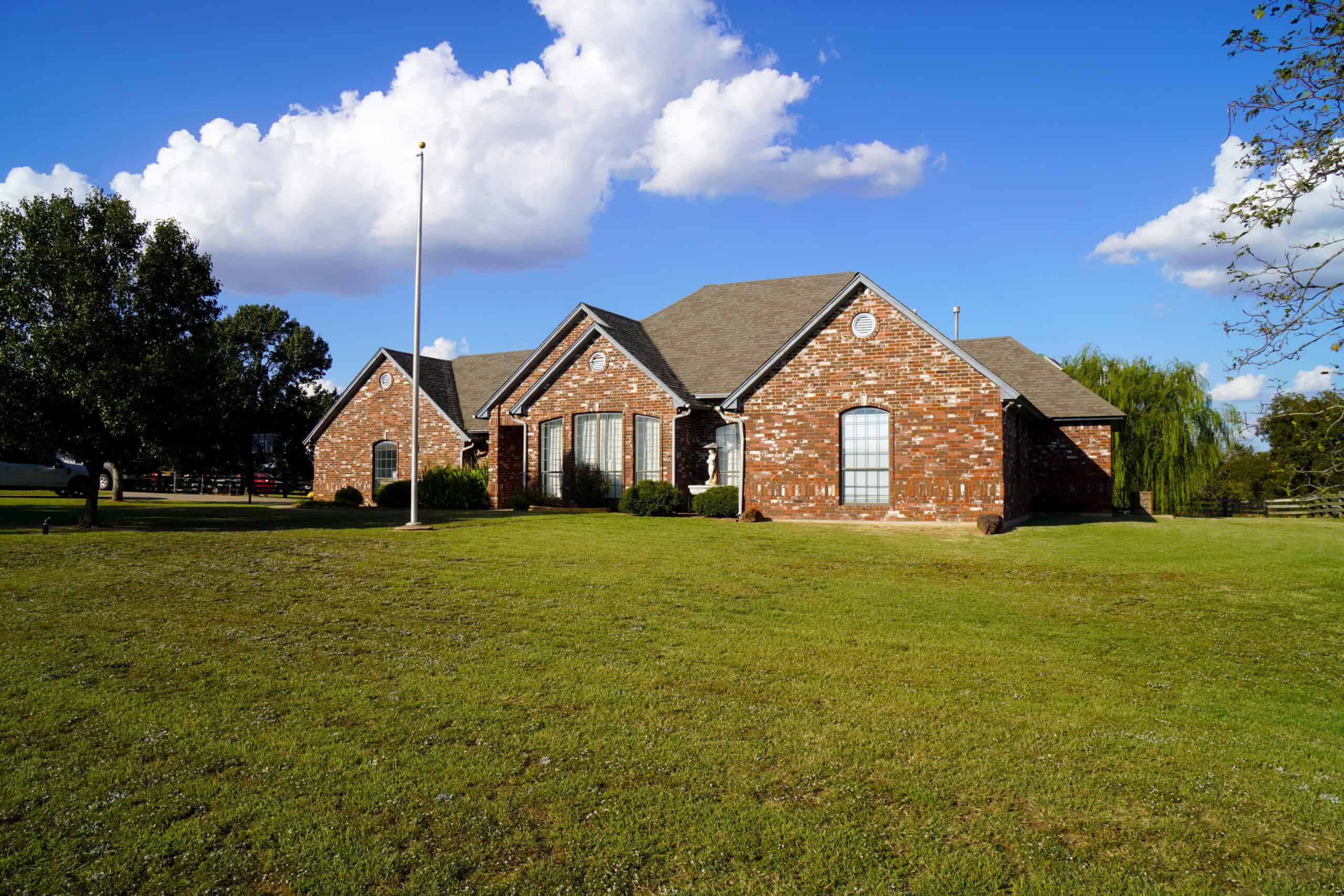 NO RESERVE AUCTION – Prime Oklahoma Ranch Land & Home on HWY 177