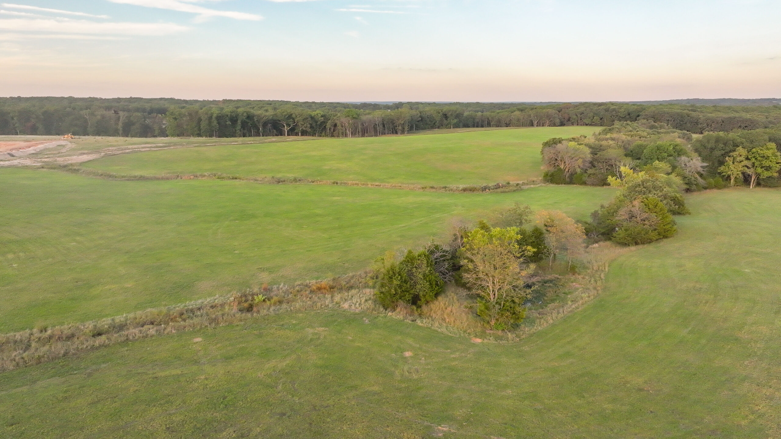 245.4 +\- acres with home in Cross Timbers MO