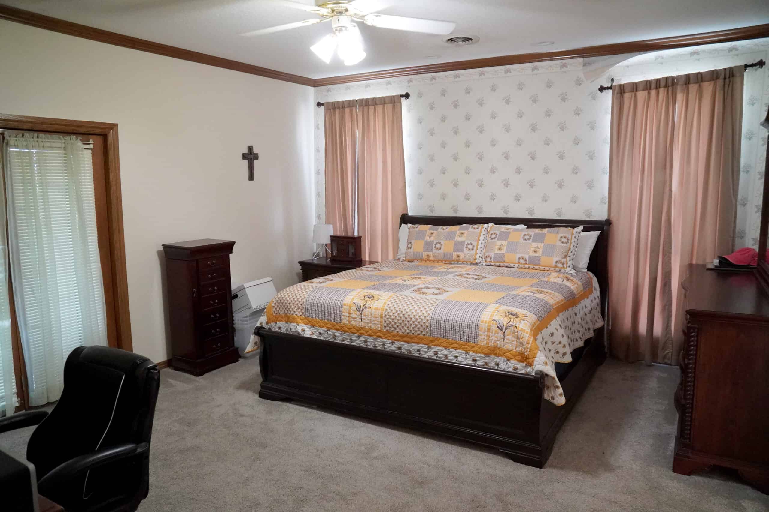 NO RESERVE AUCTION – Prime Oklahoma Ranch Land & Home on HWY 177