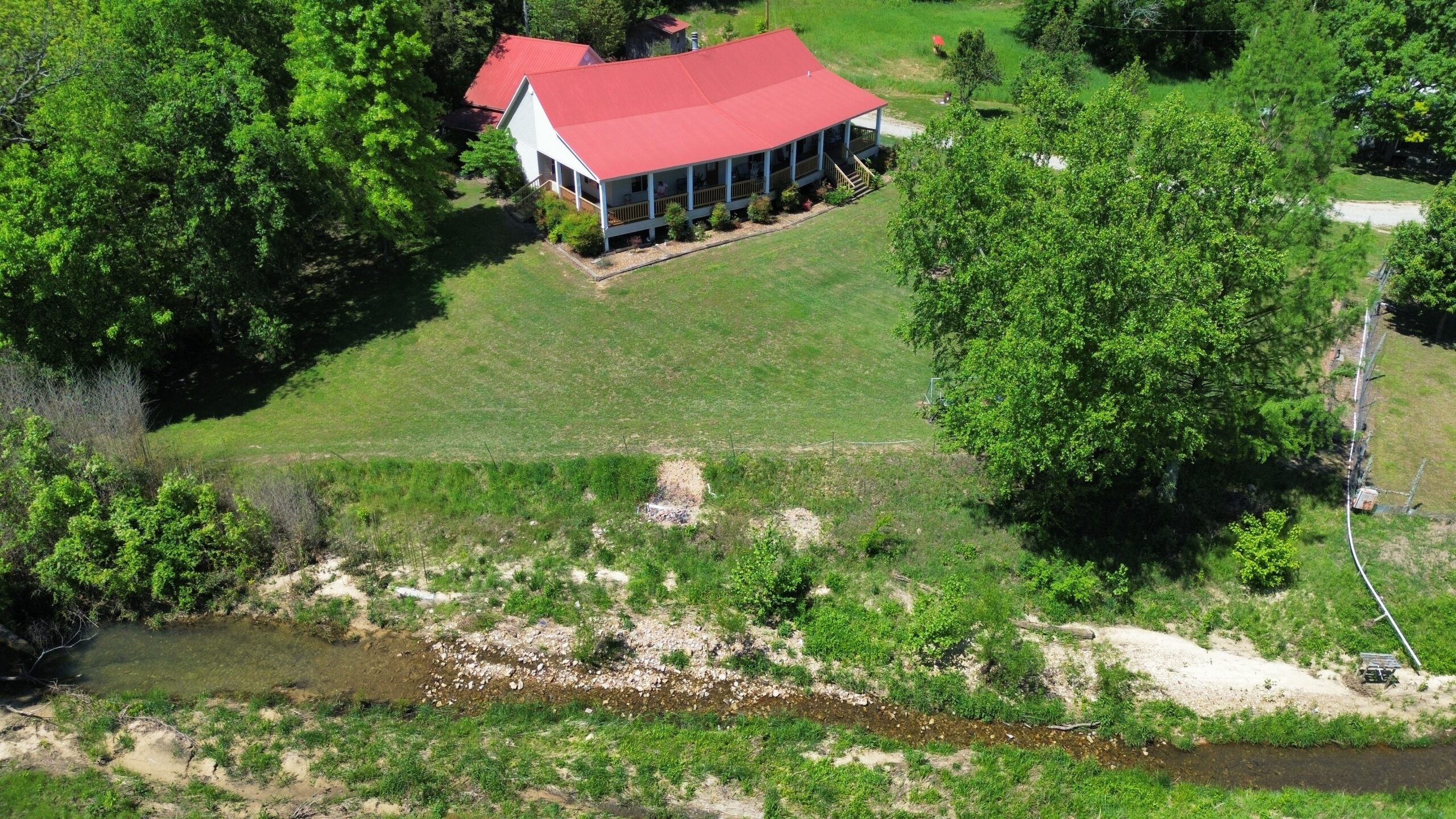 COUNTRY HOME AND HUNTING RANCH FOR SALE IN ARKANSAS