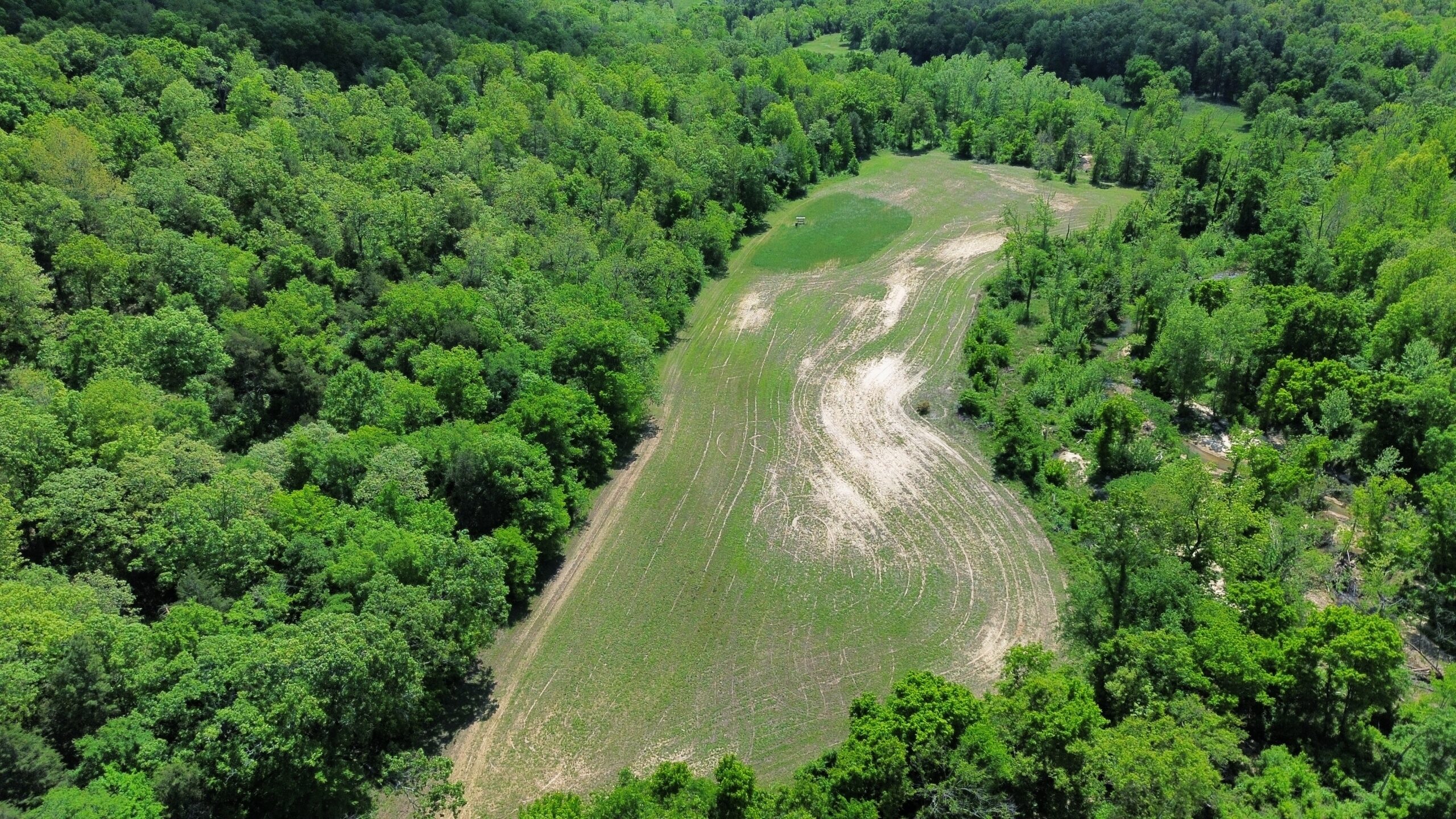 COUNTRY HOME AND HUNTING RANCH FOR SALE IN ARKANSAS