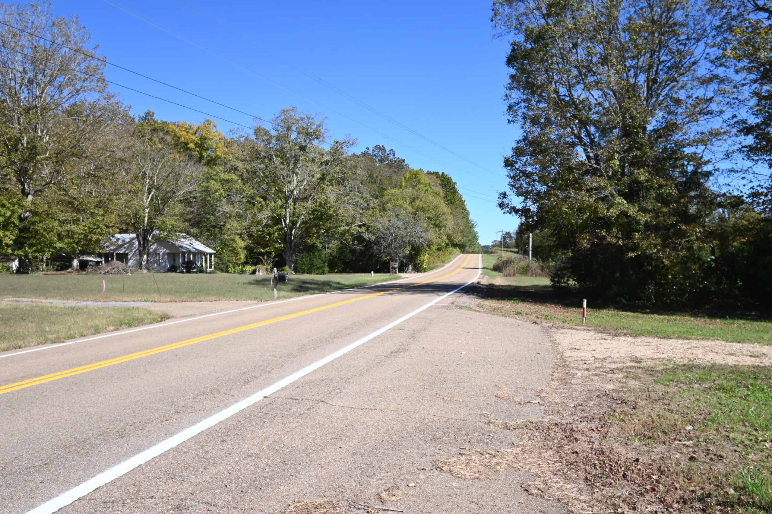 Hunting Land With Vintage Farm For Sale in Linden, Tennessee