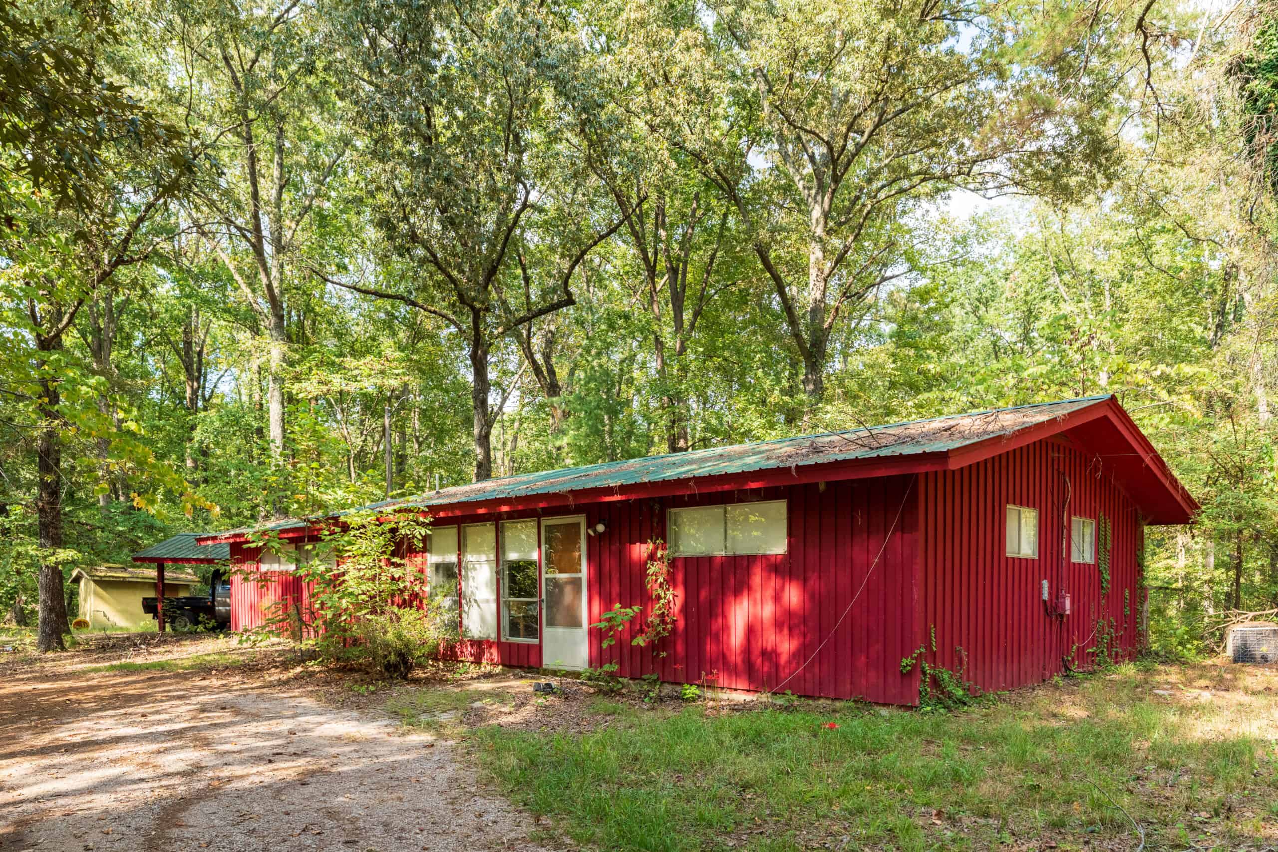 Premier Hunting & Recreation Property in Middleton, TN