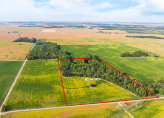 Smallwood Illinois Land Auction