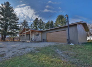 Hunting Camp for Sale in Juneau County, Wisconsin