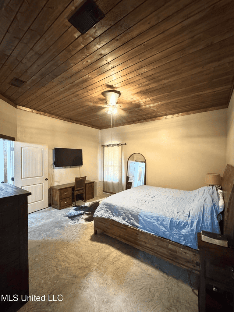 Country Home For Sale in Amite County, MS