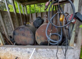 Off-Grid Alaska Lodge for Sale in Halibut Cove