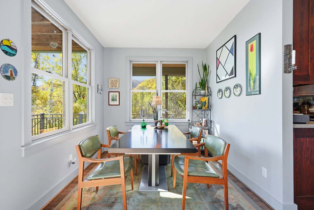 Private Hunter’s Paradise Near Lynchburg with Generator Power