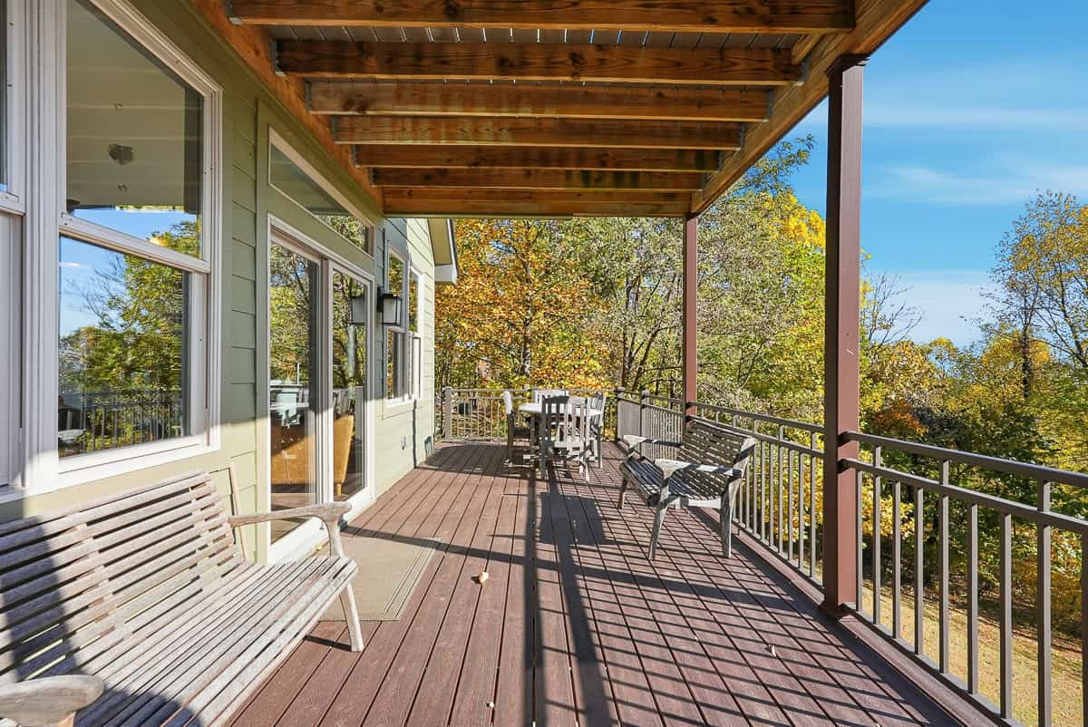 Private Hunter’s Paradise Near Lynchburg with Generator Power