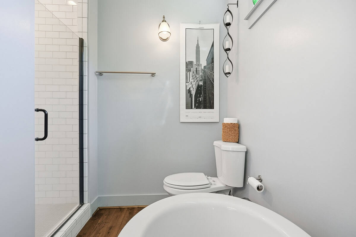 Private Hunter’s Paradise Near Lynchburg with Generator Power