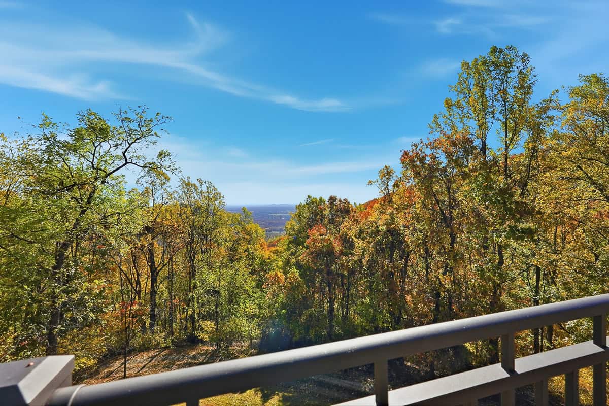 Private Hunter’s Paradise Near Lynchburg with Generator Power