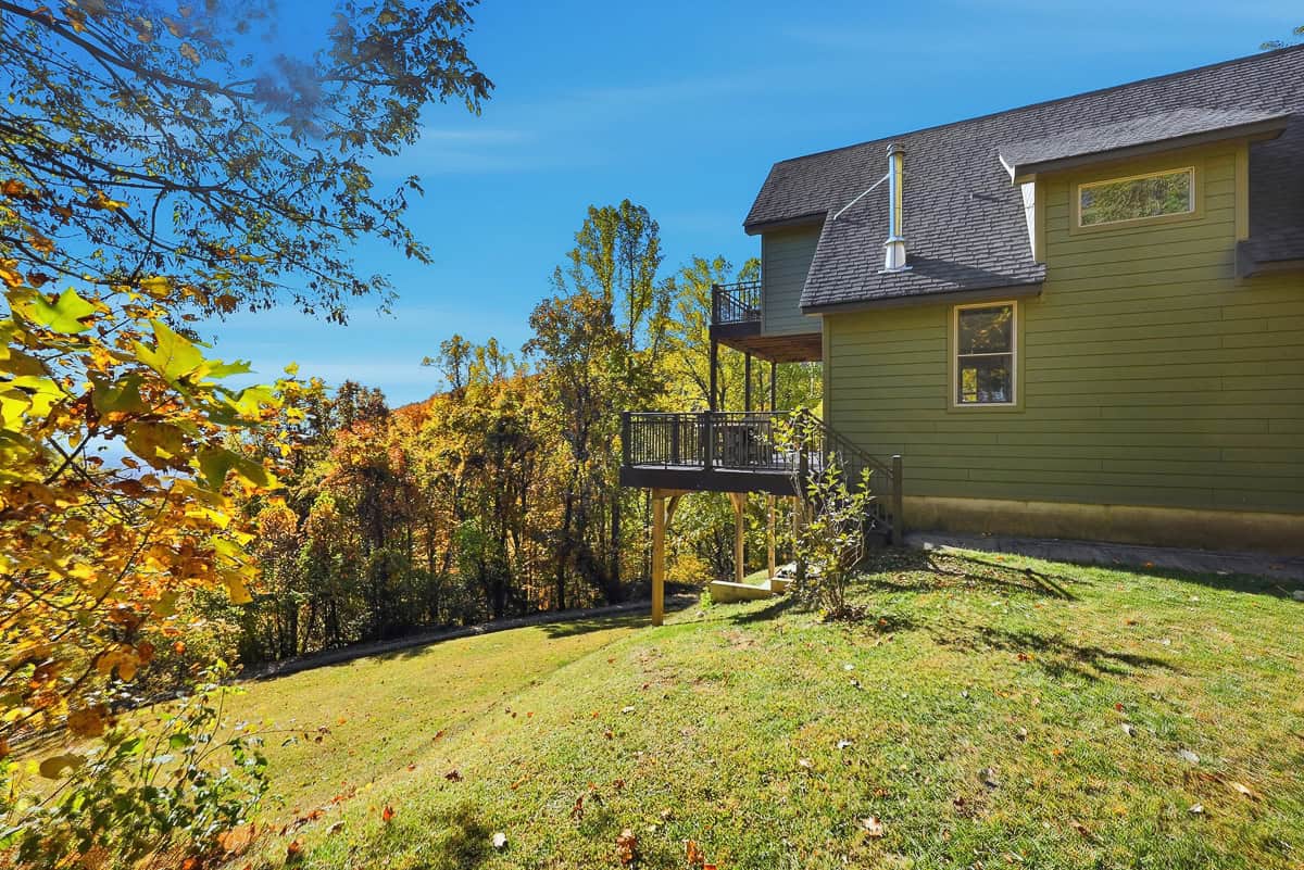 Private Hunter’s Paradise Near Lynchburg with Generator Power