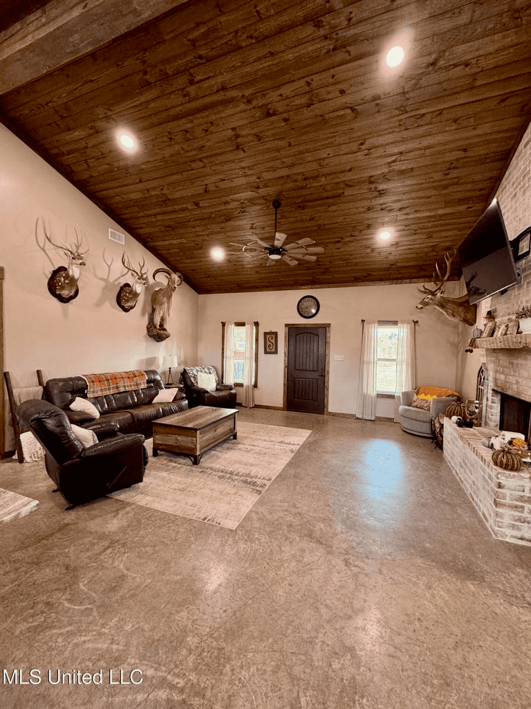 Country Home For Sale in Amite County, MS