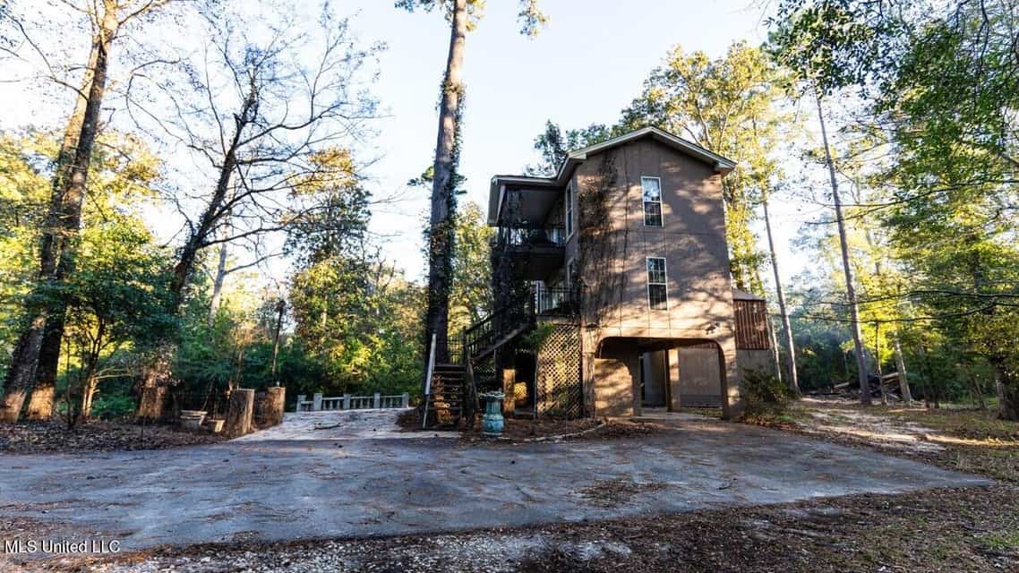 233-Acre Paradise on the Tickfaw River, Osyka, Amite County, MS