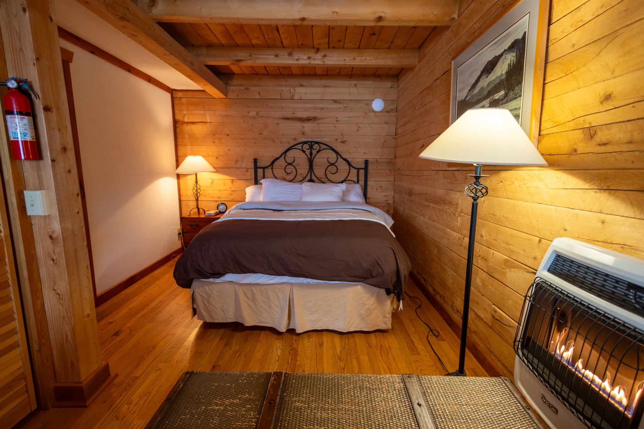 Off-Grid Alaska Lodge for Sale in Halibut Cove