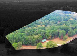 Recreational Ranch with home with acreage for sale in East Texas