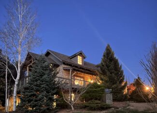 One of a Kind Lucas County, IA Acreage with Custom Log Home