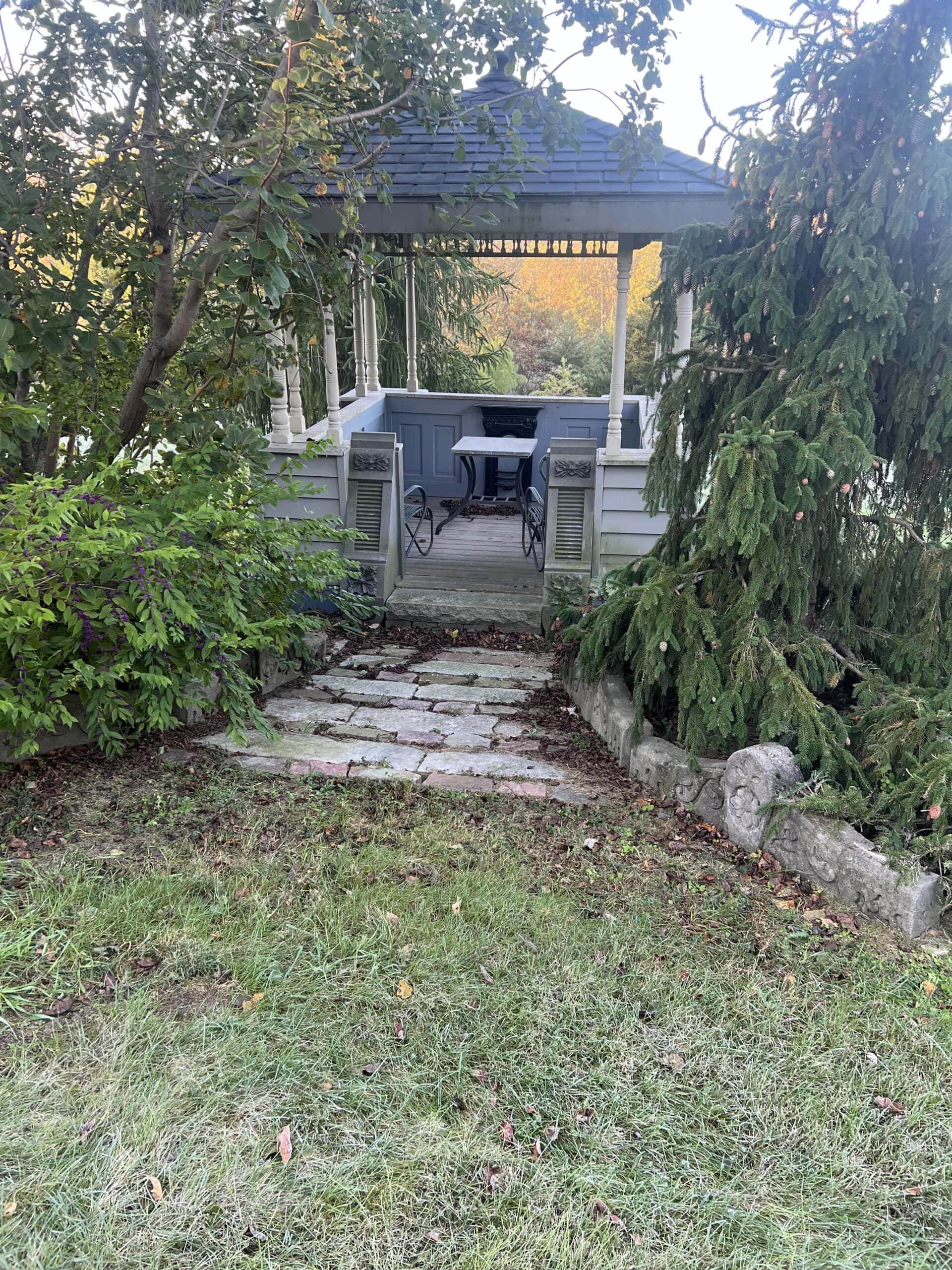 One of a Kind Lucas County, IA Acreage with Custom Log Home