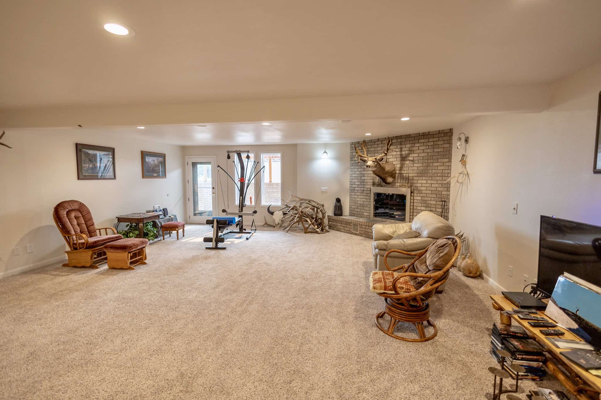 Country Home on Land For Sale in Crawford, CO