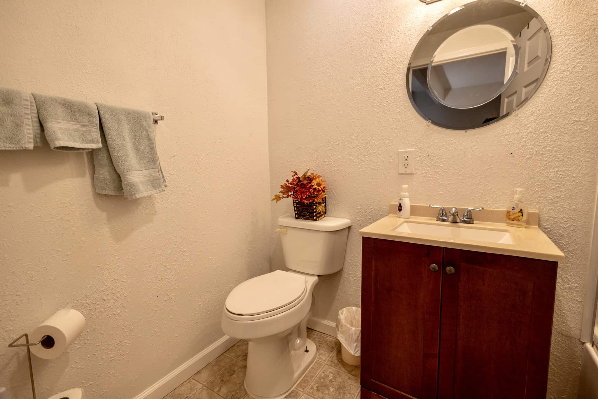 Country Home on Land For Sale in Crawford, CO