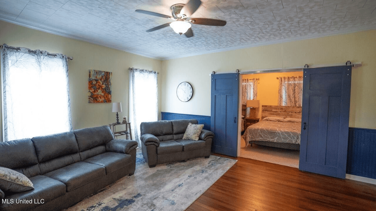 Woodville, MS – 40 Acres with Income-Producing Camp