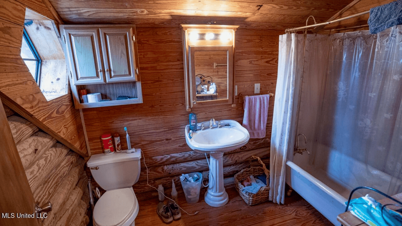 Asilo Farms on Bala Chitto Creek, Southwest Mississippi