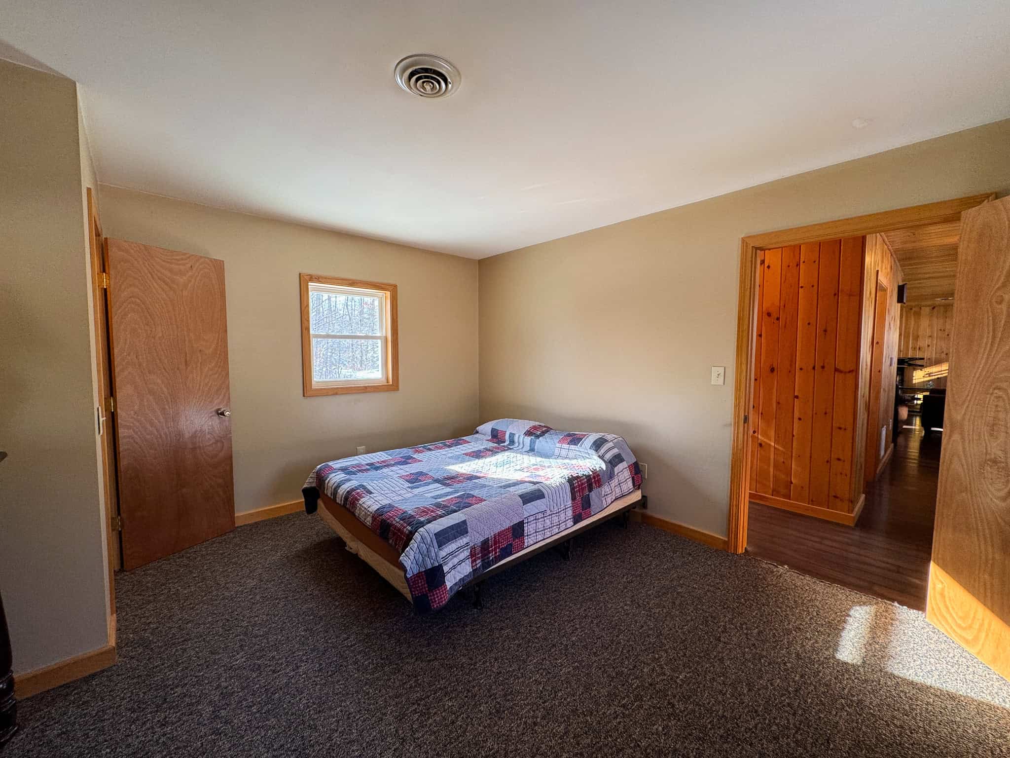 Private Home on 40 Acres – Stacyville, ME