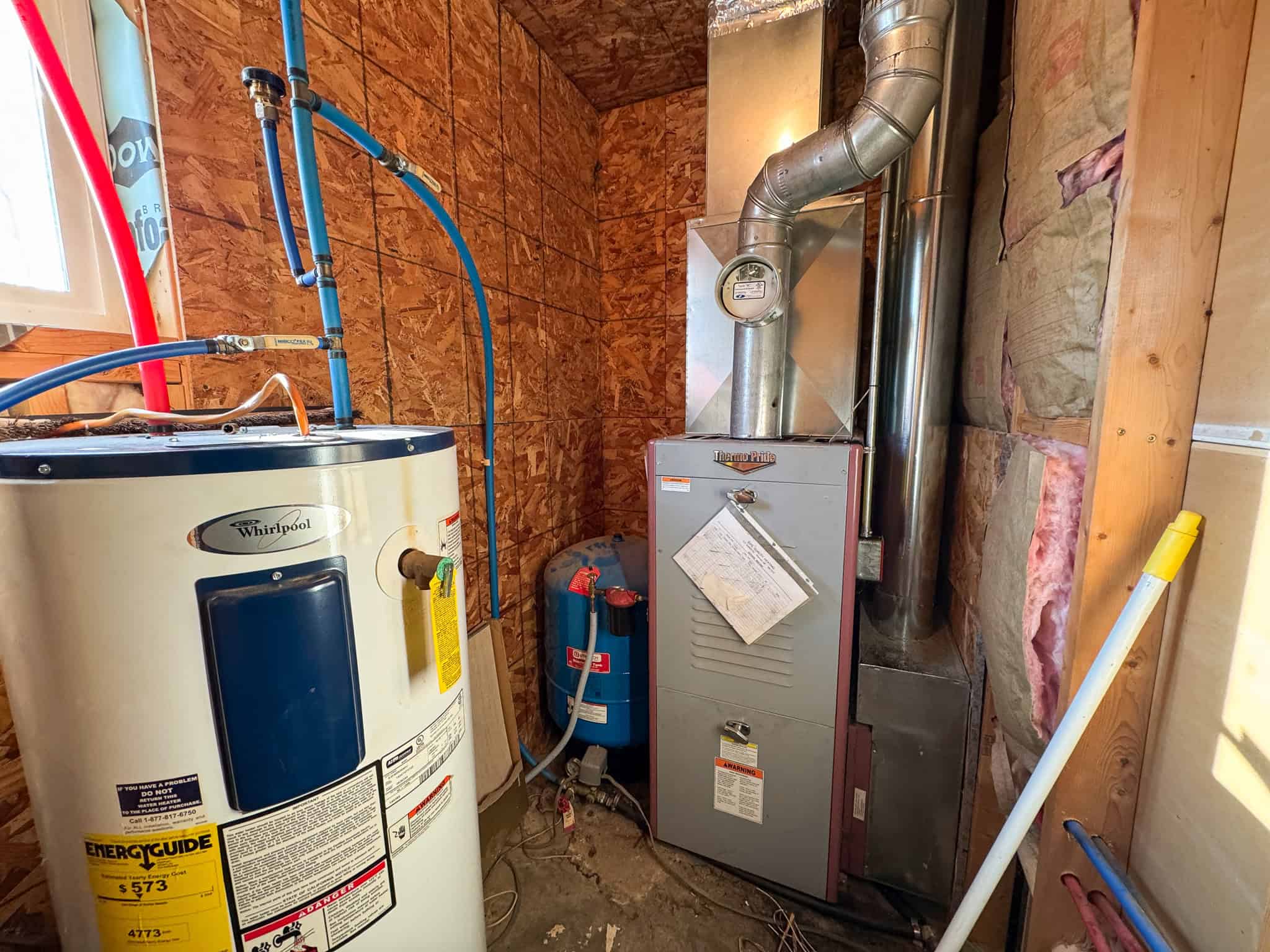 Private Home on 40 Acres – Stacyville, ME