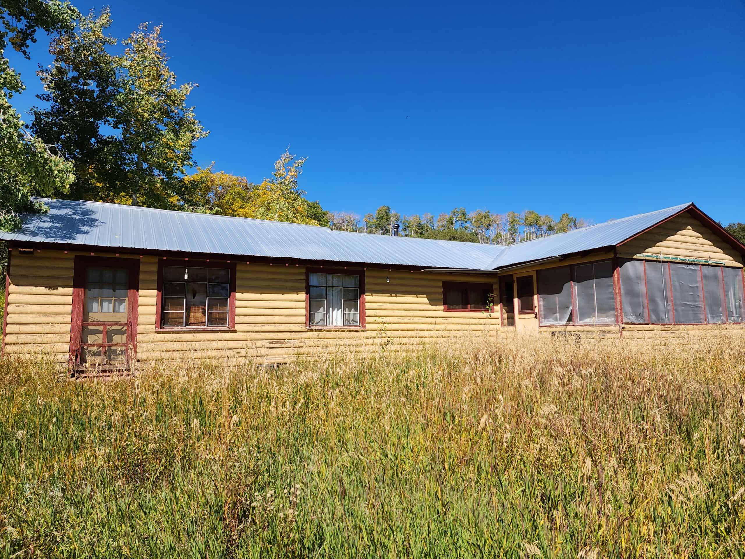 Colorado Hunting Property with Multiple Cabins
