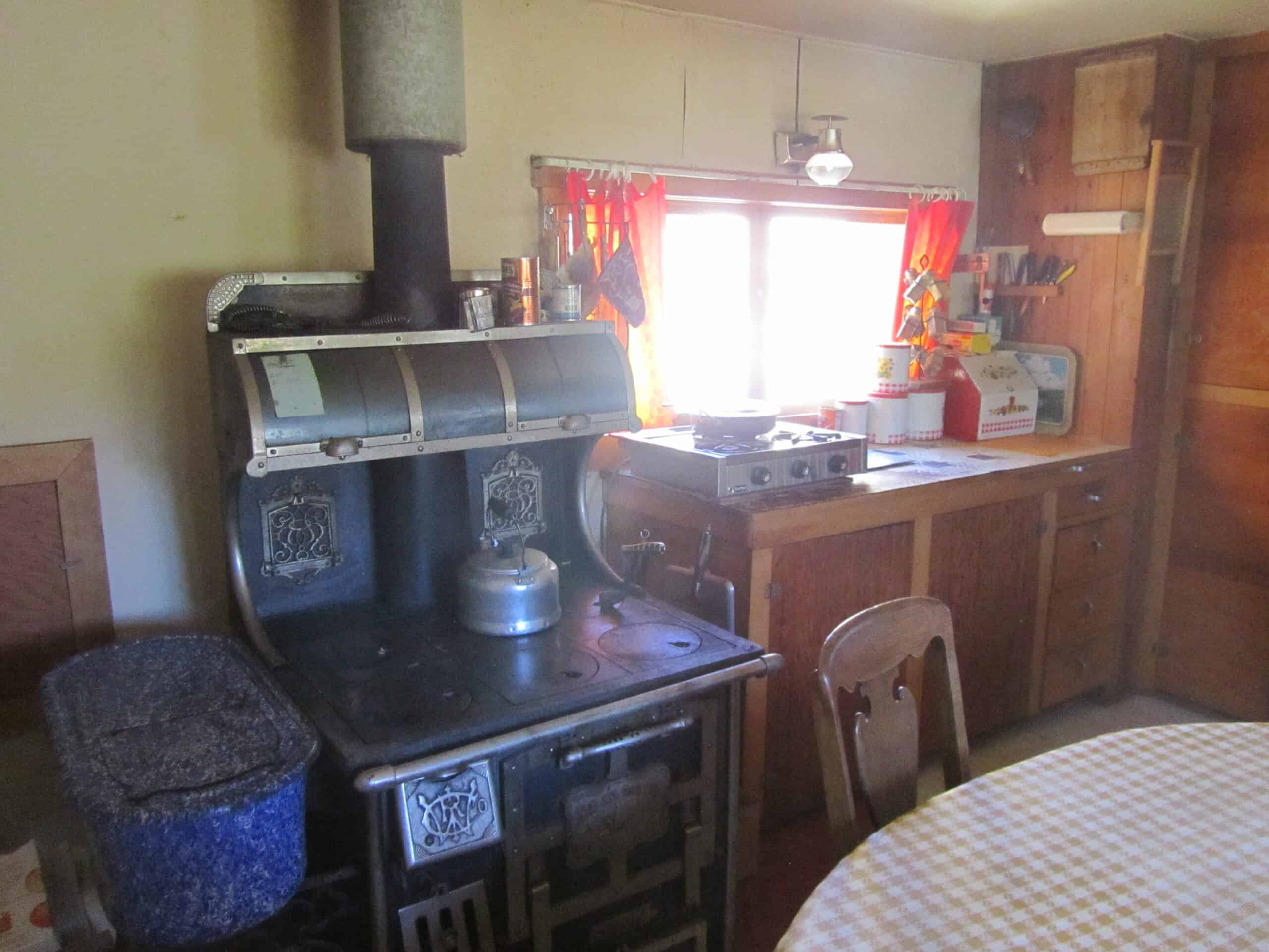 Colorado Hunting Property with Multiple Cabins