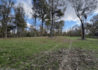 Roxie Mississippi – 94 Acre Recreational Retreat