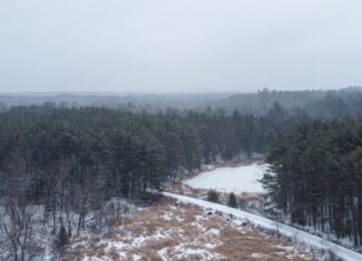 33.4 Acres with Private Pond – Pittston, ME