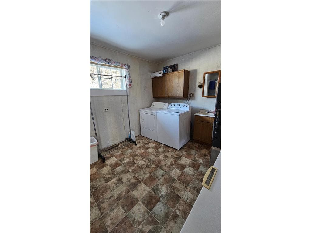 Country Home On 40 Acres For Sale in Kettle River, MN