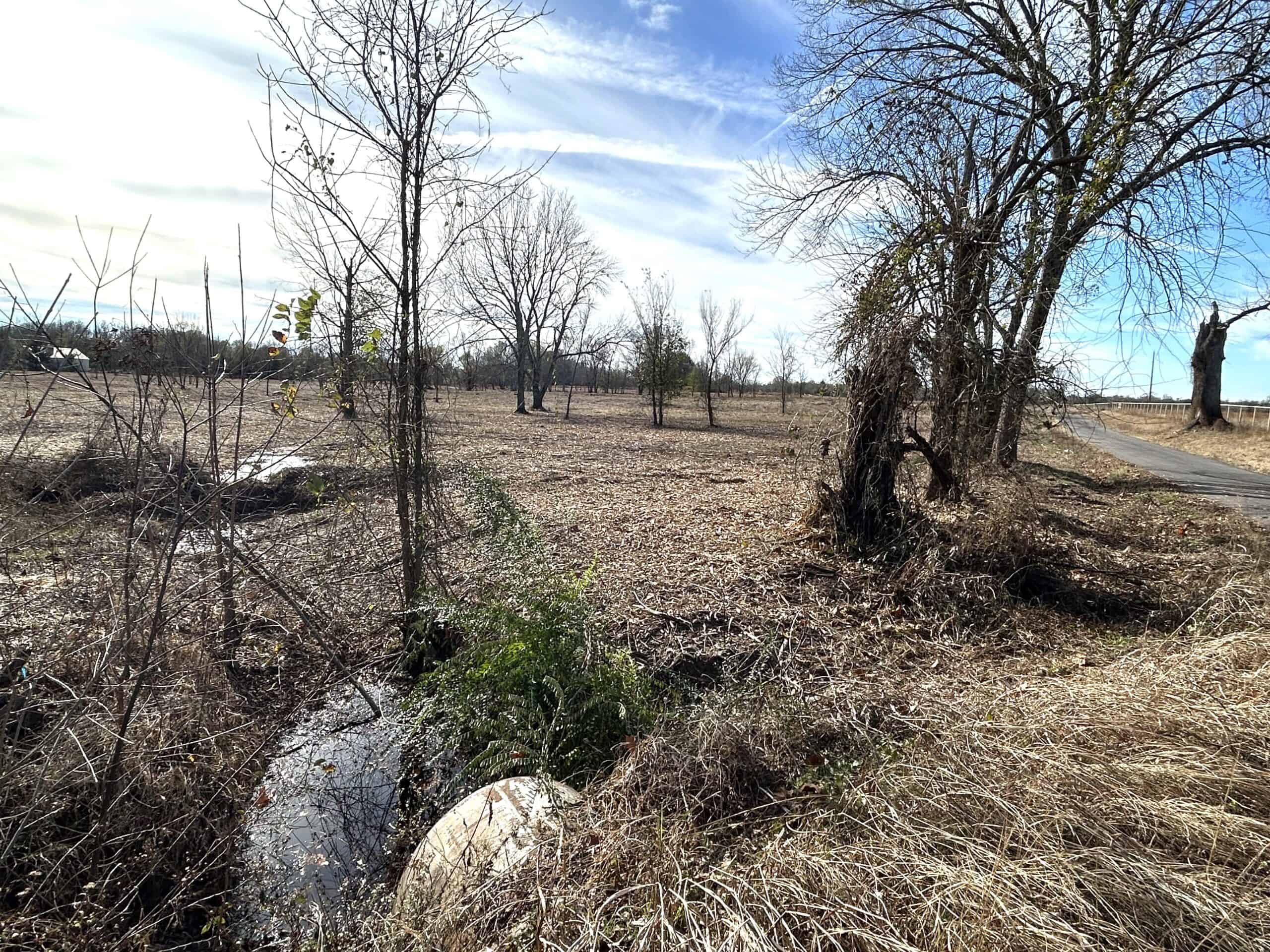 Private Unrestricted Land Near Paris, TX – With Electric