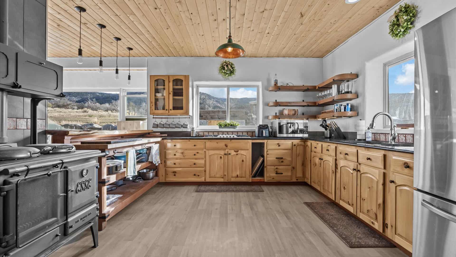 Bull Creek Ranch For Sale in Mesa, CO