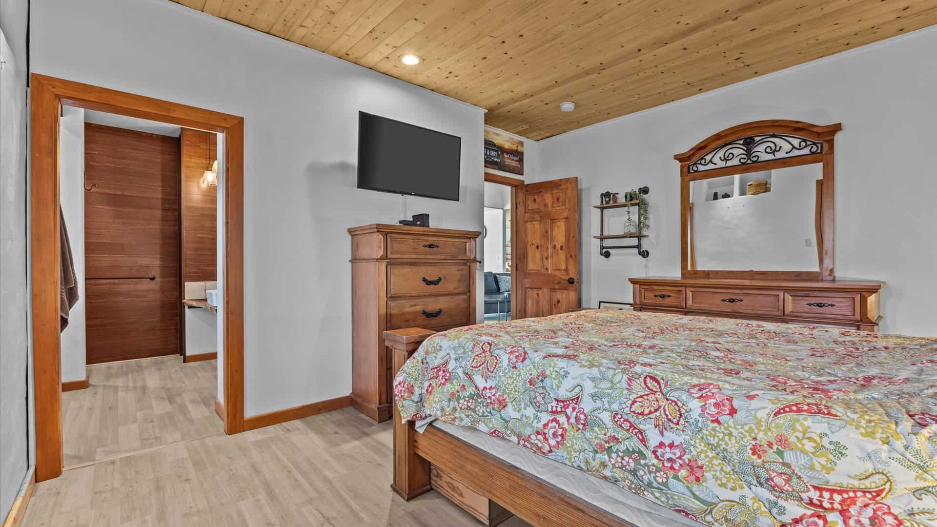 Bull Creek Ranch For Sale in Mesa, CO