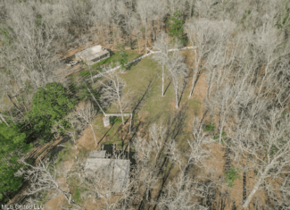 13645 LA Hwy 10, St. Francisville, LA Home on 19± Acres