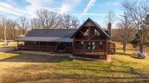 Log Cabin + 57 Acres in the Missouri Ozarks