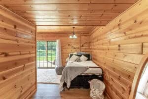 Log Cabin + 57 Acres in the Missouri Ozarks