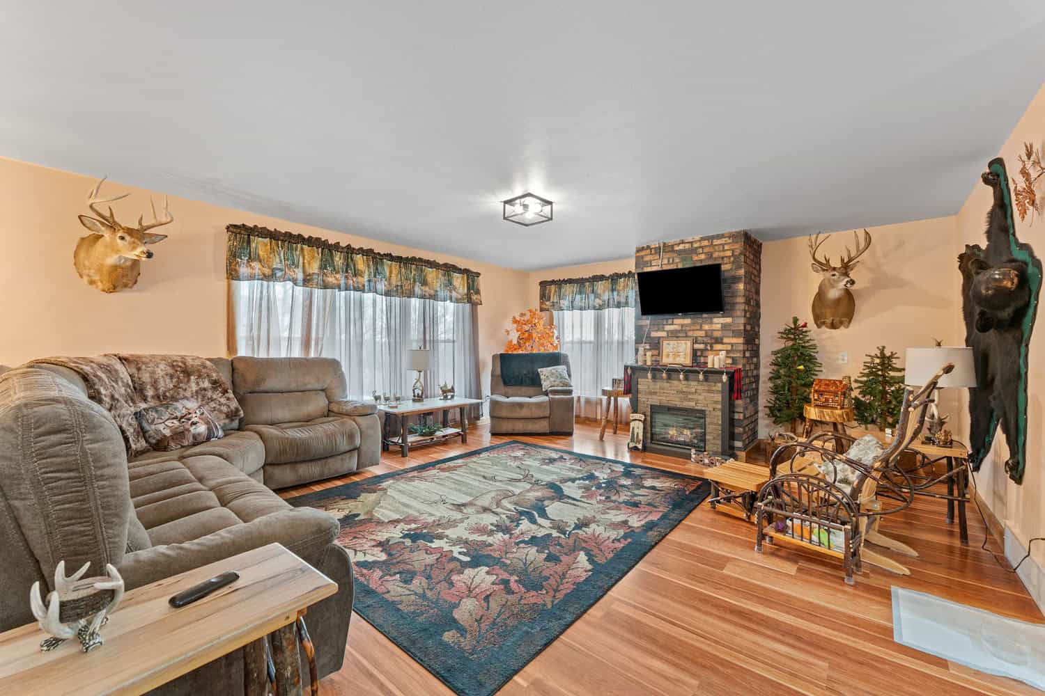 Secluded 40-Acre Property With Prime Hunting and Peaceful Country Living